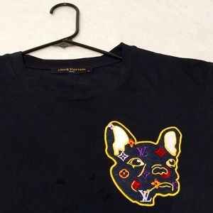 LV LOUIS VUITTON T SHORT WORN TWICE LIKE NEW